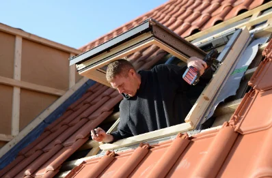 Pose de fenêtres de toit Velux à Brias